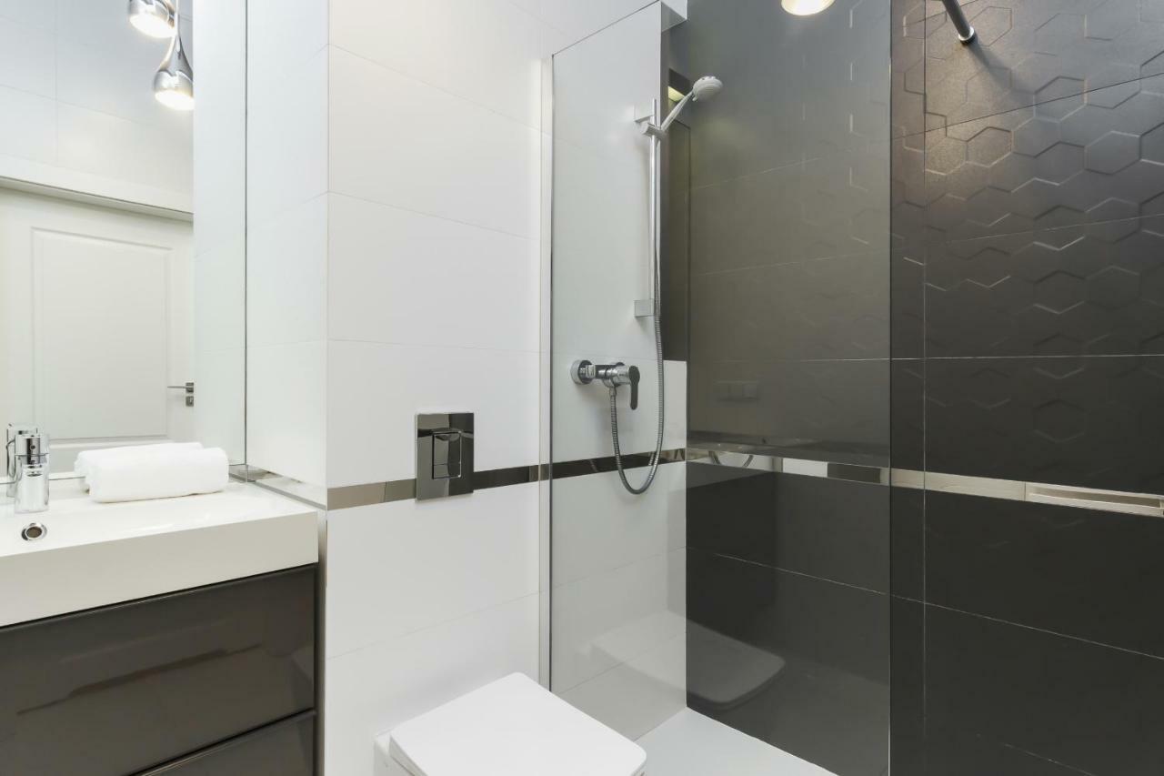 Apartment Krakow Arianska By Renters Prestige Exterior foto